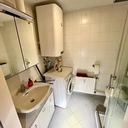 Jakomini Wohnung, Zentral, Post Appartamento