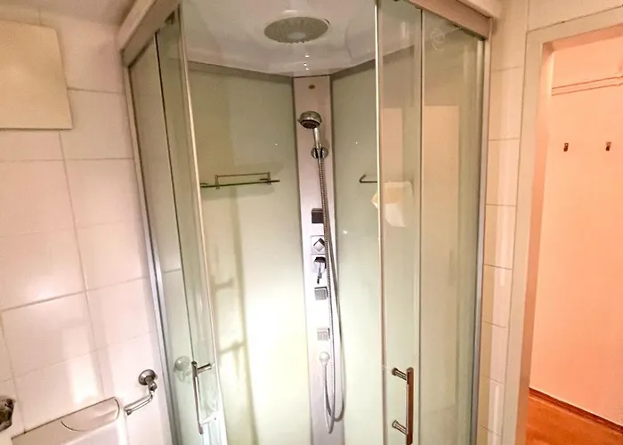 Апартаменты Jakomini Wohnung, Zentral, Post